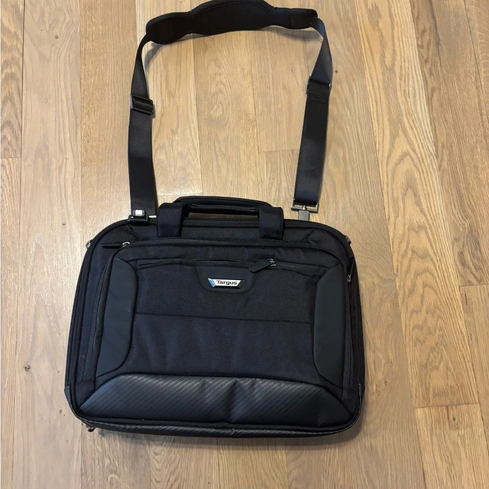 Targus Classic Slim Laptop Bag Ergonomic Briefcase and Messenger Bag Spacious